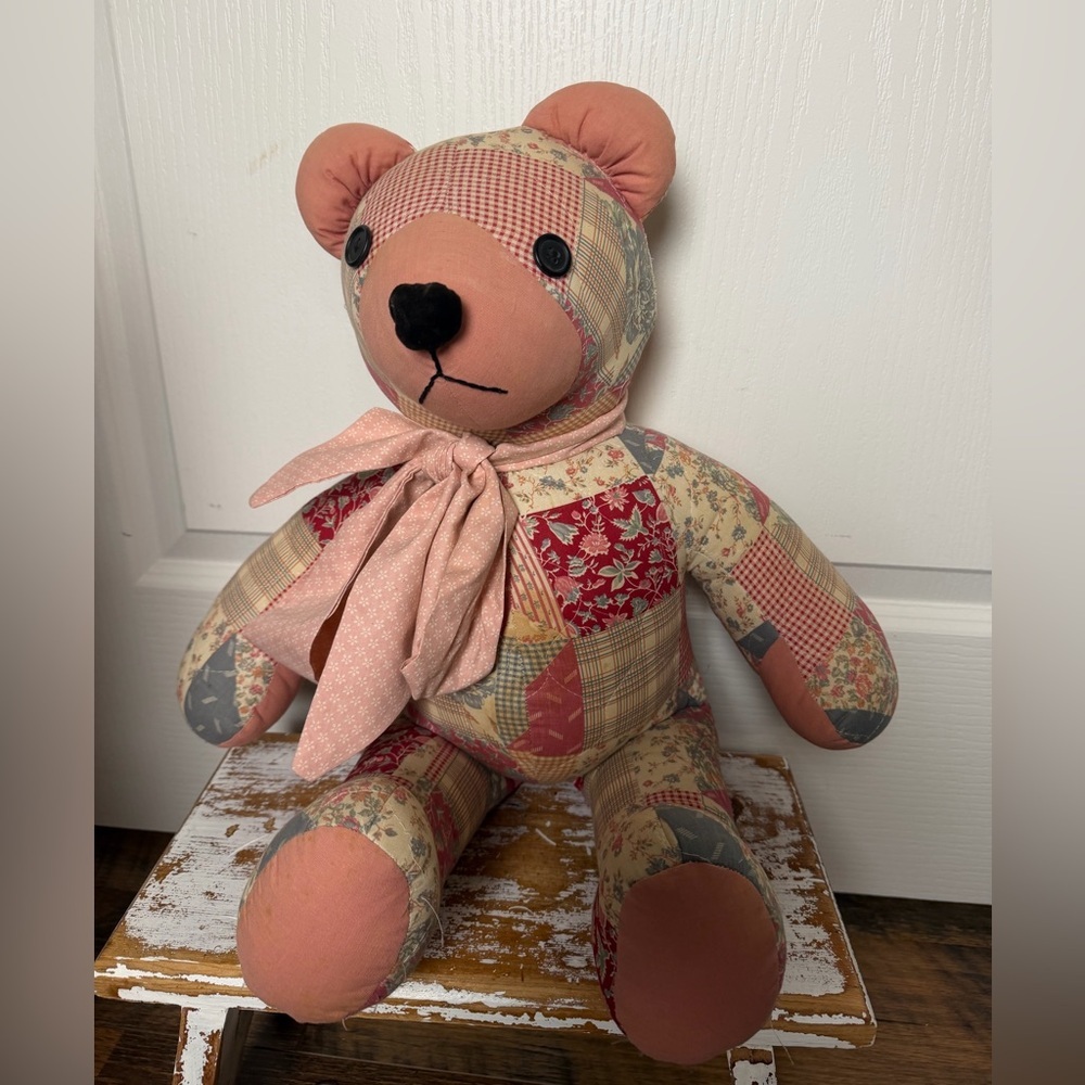 🧸 Handmade Vintage, Cottagecore Patchwork Quilted Teddy Bear keepsake.